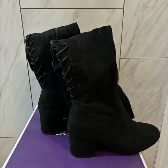 Heels Knee High Boots - Picture 3 of 6